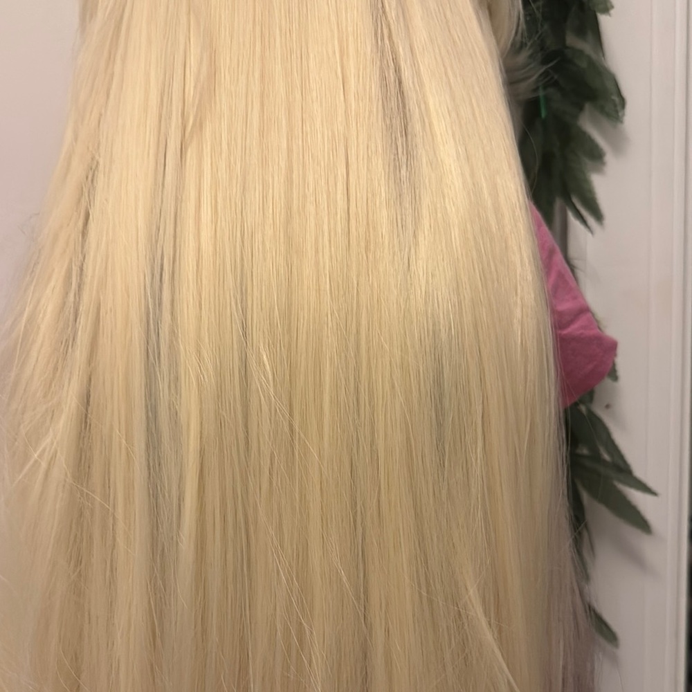 Blonde Women's Hair Extension
